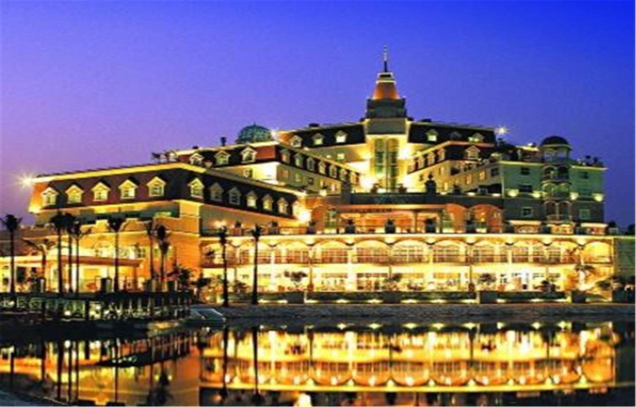 Clifford Golden Lake Hotel Foshan Buitenkant foto