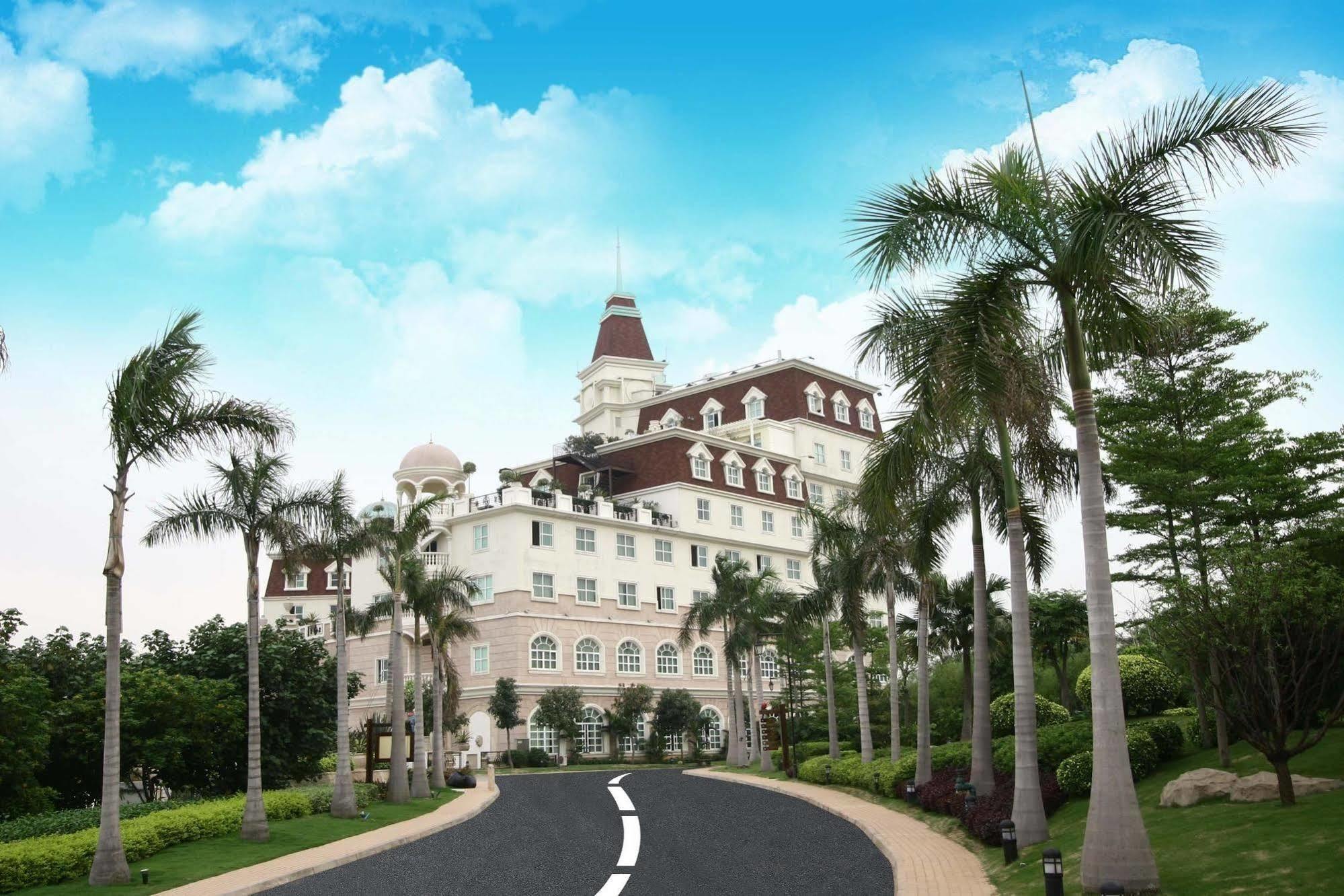 Clifford Golden Lake Hotel Foshan Buitenkant foto